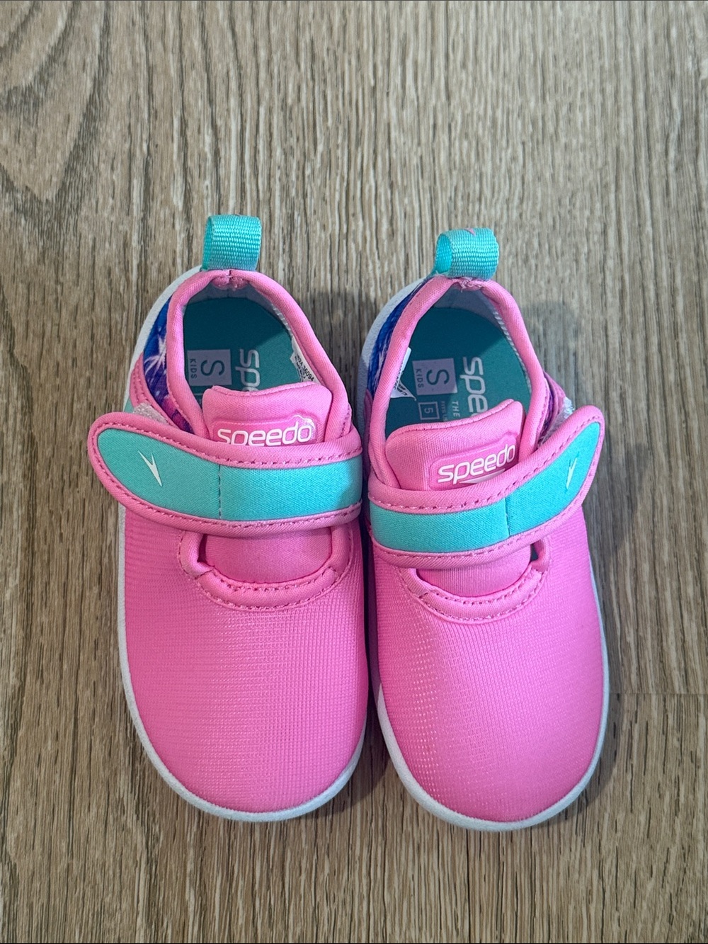 Speedo Kids Pink and Aqua Hook-and-Loop Water Shoes